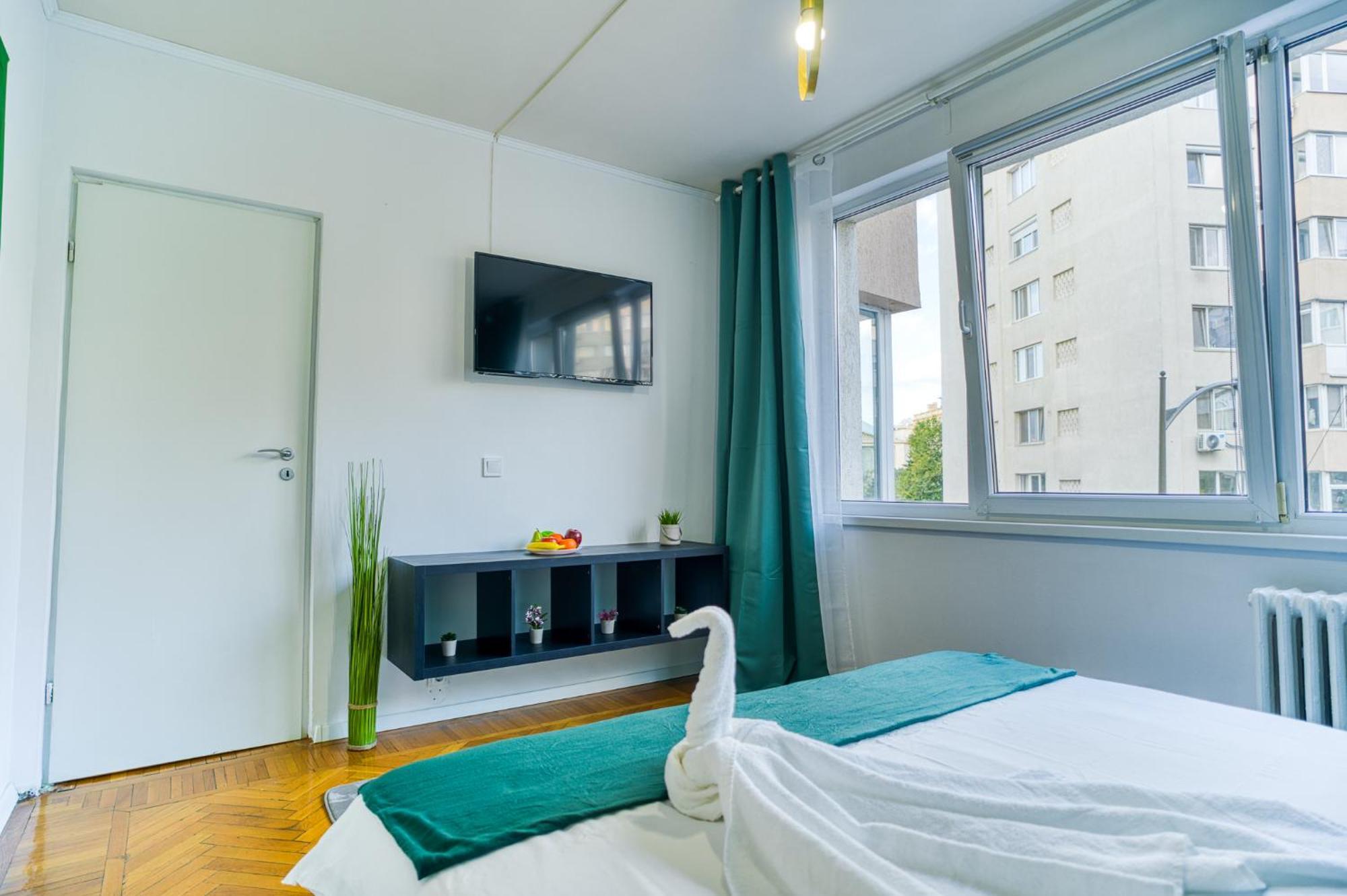 Hacienda Royal Palace - Central Designer Apartment Bucarest Extérieur photo