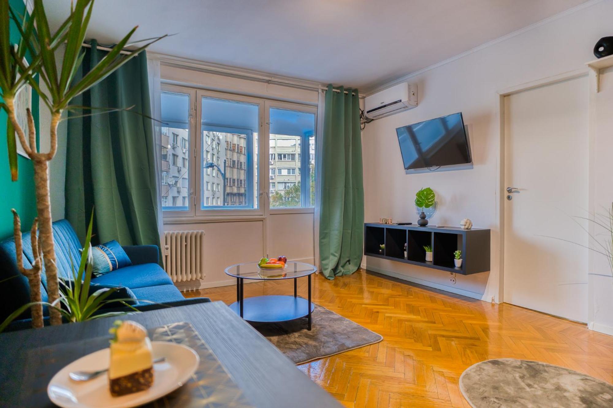 Hacienda Royal Palace - Central Designer Apartment Bucarest Extérieur photo