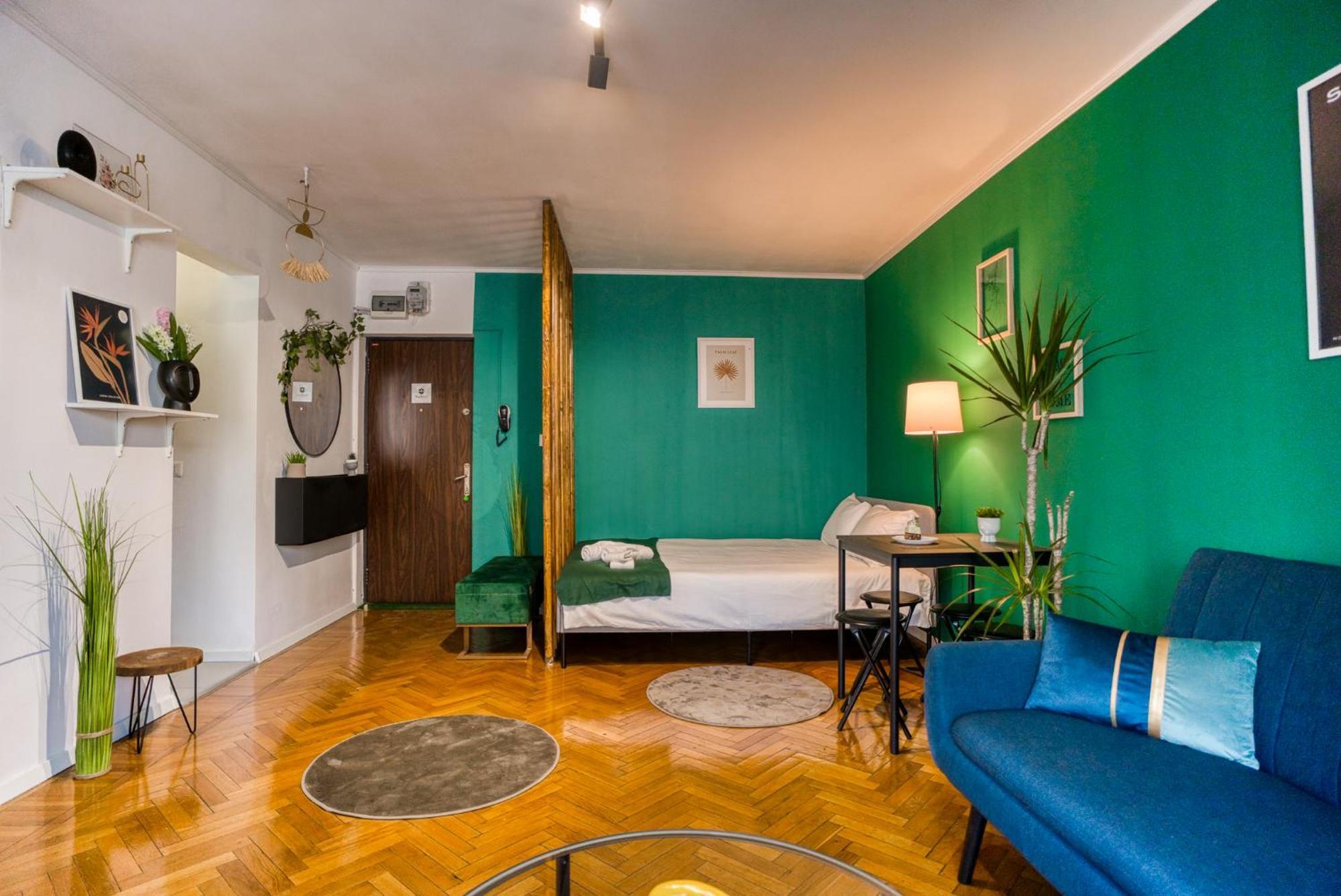 Hacienda Royal Palace - Central Designer Apartment Bucarest Extérieur photo